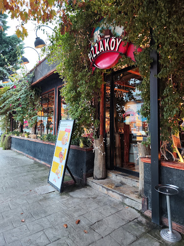 Opinii despre Pizzaköy İzmit Yahyakaptan Şubesi în İzmit - Gastronomi ve konaklama