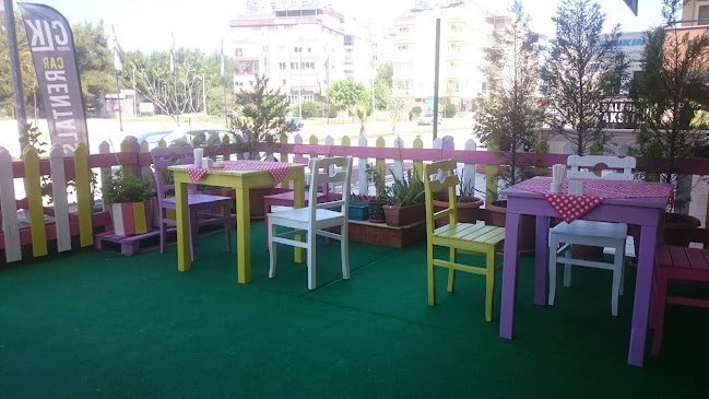 Opinii despre EFSANE EV YEMEKLERİ în Konyaaltı - Gastronomi ve konaklama