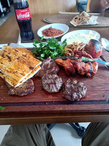 Opinii despre Lezizan în Serdivan - Gastronomi ve konaklama