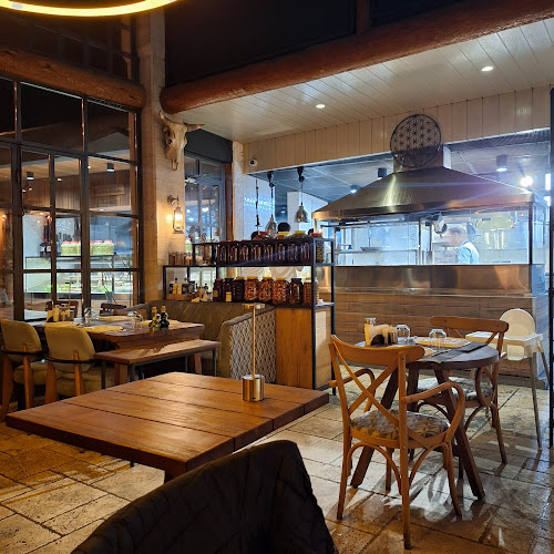 Babataşı, Cahit Gündüz Cd. No:11, 48300 Fethiye/Muğla