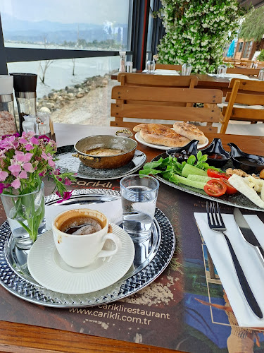 Opinii despre Çarıklı Et Restaurant în Fethiye - Gastronomi ve konaklama