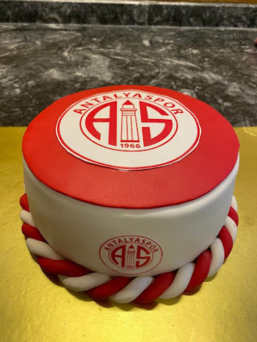 Comentarii opinii despre Yunus & Emre Ekmek Fırın Cafe