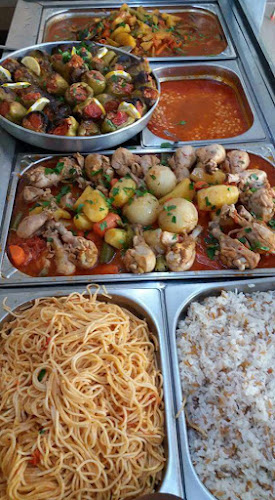 Opinii despre Karavana Köfte & Piyaz ve Ev Yemekleri în Muratpaşa - Gastronomi ve konaklama