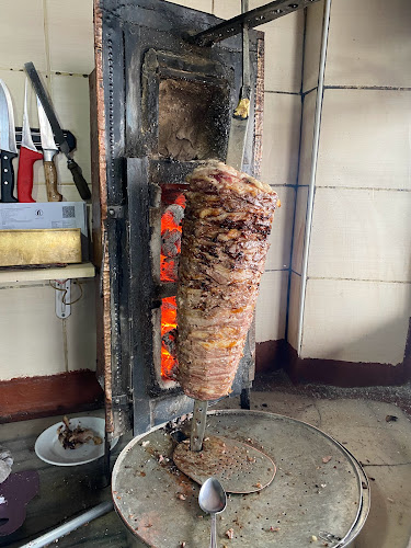 Meşhur Dönerci Dursun Usta - Gastronomi ve konaklama