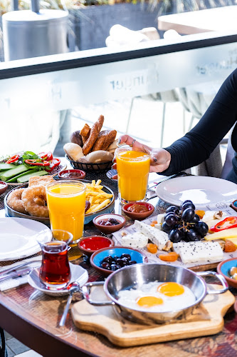 The Hunger Kıyı İstanbul - Gastronomi ve konaklama