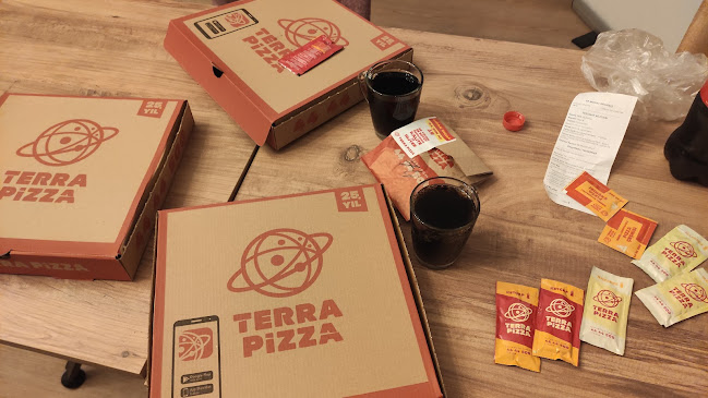 Terra pizza - Şehzadeler 1. Anafartalar - Gastronomi ve konaklama
