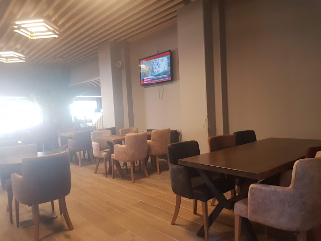 100.yıl kokoreç - Gastronomi ve konaklama