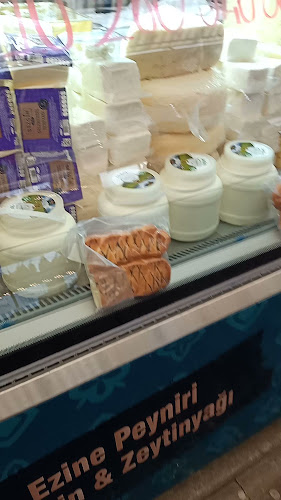 Opinii despre Ezine'li Suzan Canvermez, Çanakkale Halk pazarı în Çanakkale Merkez - Gastronomi ve konaklama