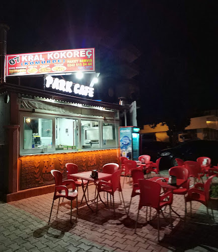 07 Kral Kokoreç & Park Cafe