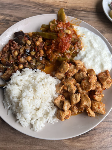 Opinii despre Hazal Ev Yemekleri în Çankaya - Gastronomi ve konaklama
