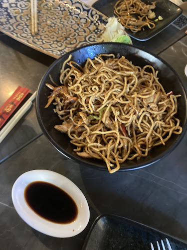 Opinii despre Walk in WOK & SUSHI BAR în Seyhan - Gastronomi ve konaklama