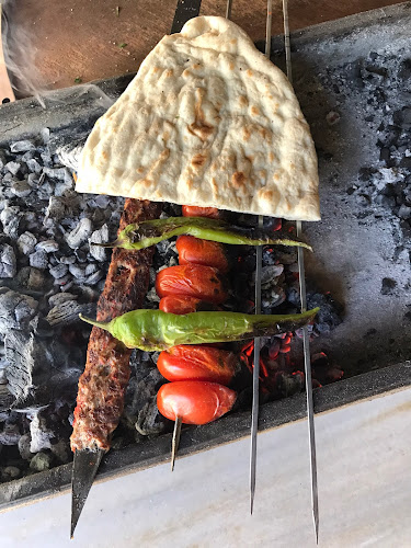 Usta dürümcü - Gastronomi ve konaklama