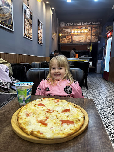 Molla Hüsrev, Cemal Yener Tosyalı Cd. No:59 A, 34000 Fatih/İstanbul