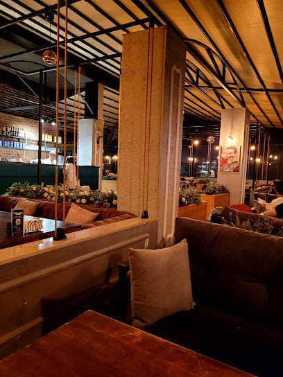 Kahveden cafe bistro