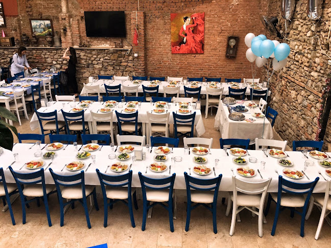 Shamrock INN - Gastronomi ve konaklama