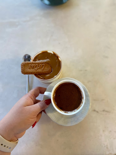 Royal Fırın Pasta Cafe Gündoğan - Gastronomi ve konaklama