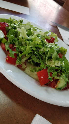 Güleç Izgara Salonu - Gastronomi ve konaklama