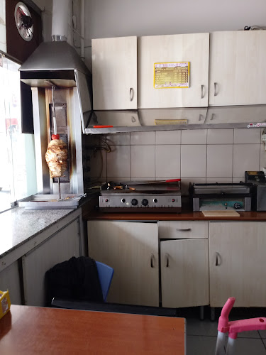 Yakamoz Döner - Gastronomi ve konaklama