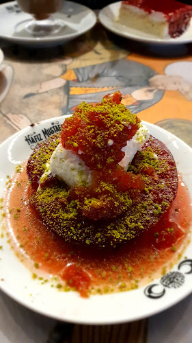 Opinii despre Kızılkayalar Taksim în Beyoğlu - Gastronomi ve konaklama