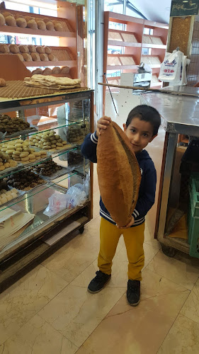 Opinii despre Ahmetoğlu Ekmek Pasta în Bahçelievler - Gastronomi ve konaklama