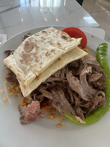 Comentarii opinii despre Bab-ı Lezzet Et ve Döner Restoranı | ERDAL ŞEF
