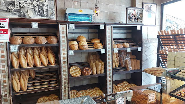 Opinii despre Kayışdağı Fırını în Ataşehir - Gastronomi ve konaklama