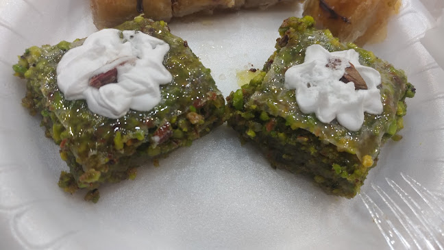 Halitbabaoğulları Uğur Pastanesi