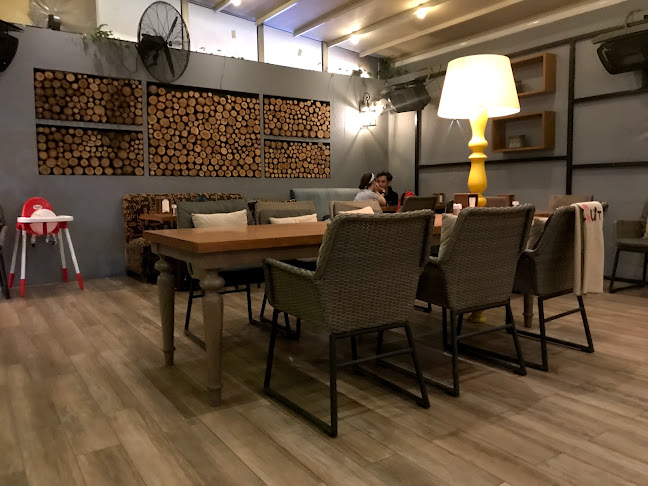 Özsüt - Gastronomi ve konaklama