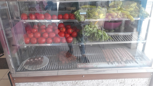FIRAT KEBAB CİĞER SALONU - Gastronomi ve konaklama