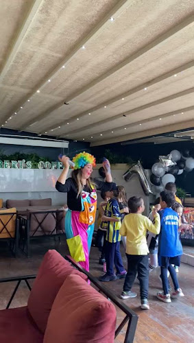 Zekeriyaköy, Tatar Sk. No:3, 34240 Sarıyer/İstanbul