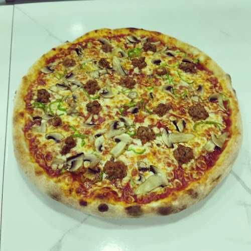 Opinii despre Vera Gusto pizza & döner în Şehitkamil - Gastronomi ve konaklama