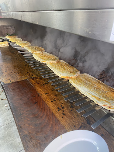 Comentarii opinii despre Salaş Kebap Salonu