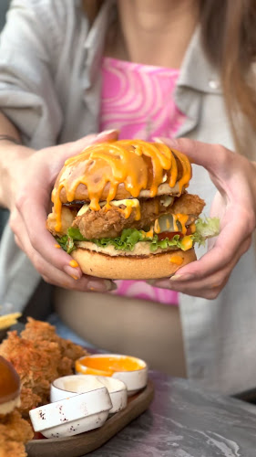 Comentarii opinii despre Cajun Corner Maltepe(İdealtepe)