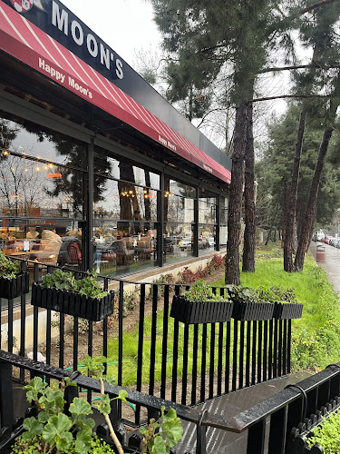 Comentarii opinii despre Happy Moon's