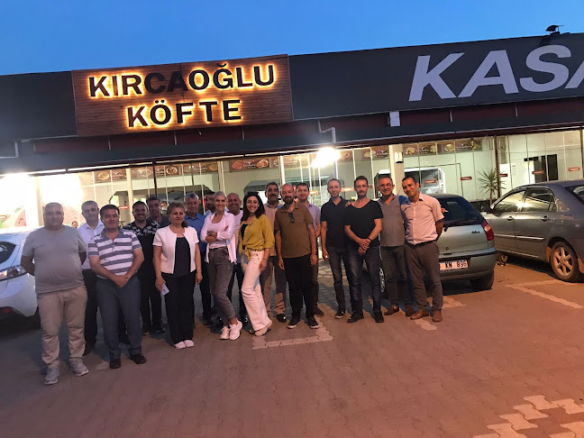 Kırcaoğulları Akhisar Kasap Köfte