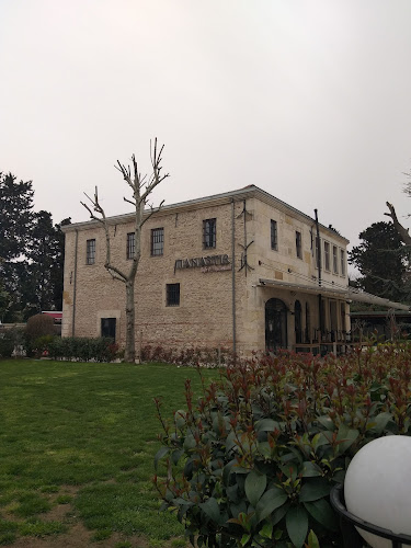 Seyitnizam, Balıklı Sivrikapı Sk. No:6, 34015 Zeytinburnu/İstanbul