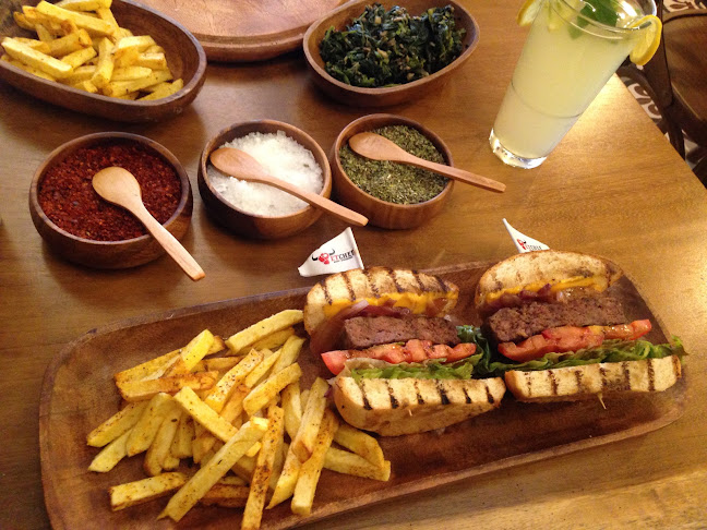 Opinii despre ETCHEF Kasap&Steakhouse în İstanbul - Gastronomi ve konaklama