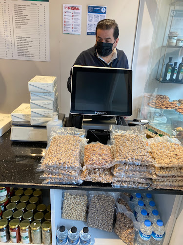 Yeşilköy, İstasyon Cd. no:6/6, 34149 Bakırköy/İstanbul