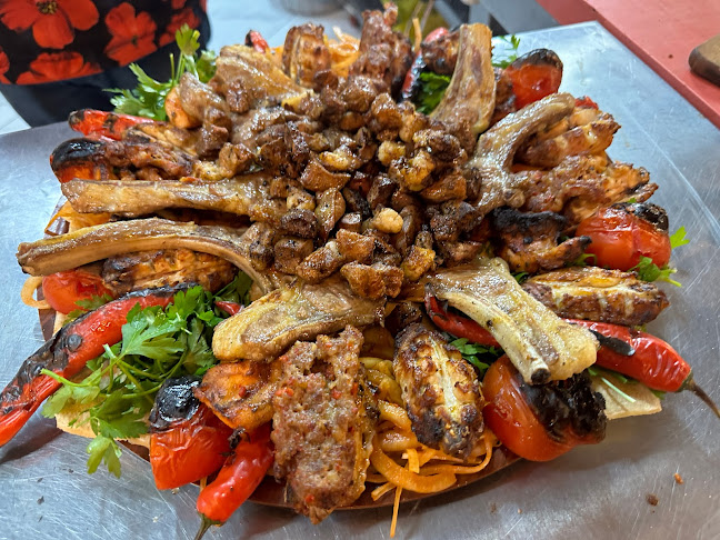 Comentarii opinii despre Ciğerci Yusuf ve Ahmet usta