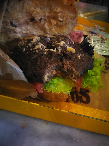 So Big Burger Gazipaşa - Gastronomi ve konaklama