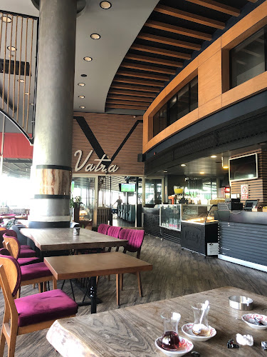 Vatra Cafe Restaurant - Gastronomi ve konaklama