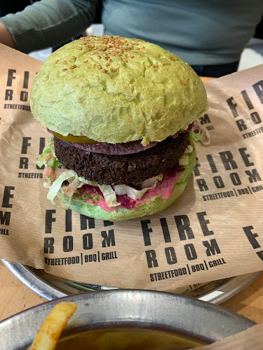 Opinii despre Fireroom Maslak în Sarıyer - Gastronomi ve konaklama