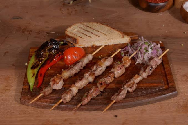 Akhisar, Akhisarspor Tesisleri Önü, Turgut Özal Cd. No:1-1, 16400 İnegöl/Bursa, Türkiye