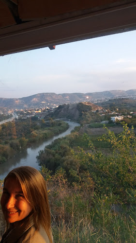 Opinii despre EFES TEPESİ TESİSLERİ în Defne - Gastronomi ve konaklama