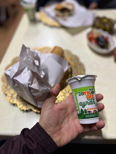 Comentarii opinii despre Beyzam Kokoreç