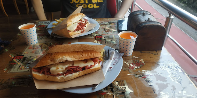 Opinii despre Paris cafeterya în Samsun - Gastronomi ve konaklama