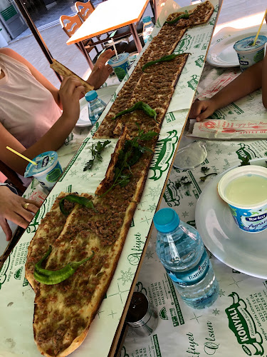 BOZKIR KONYALI ETLİEKMEK & BURGER 42 - Gastronomi ve konaklama