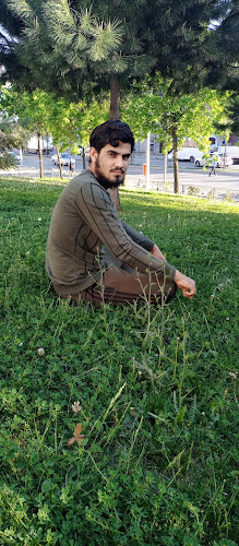 Opinii despre steak house în Esenler - Gastronomi ve konaklama