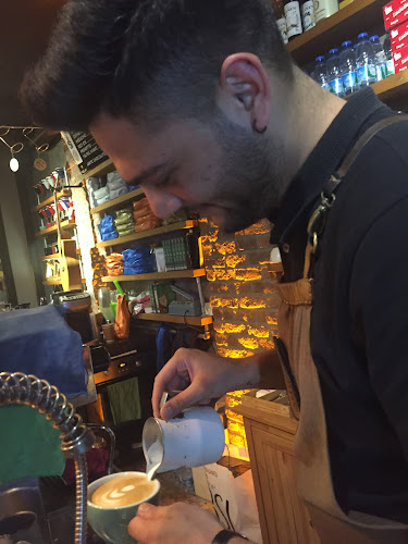 Kültür, Cumhuriyet Blv No:151/B, 35220 Konak/İzmir