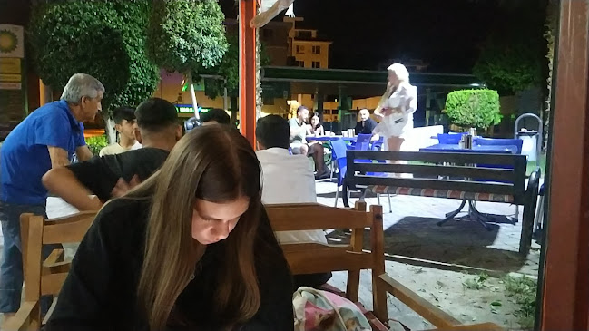 Opinii despre 07 Kral Kokoreç & Park Cafe în Alanya - Gastronomi ve konaklama